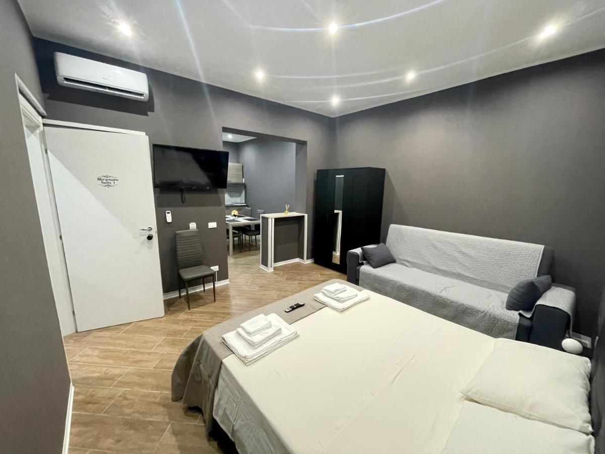 B&B Miramare Suite Borgo Tarento Exterior foto